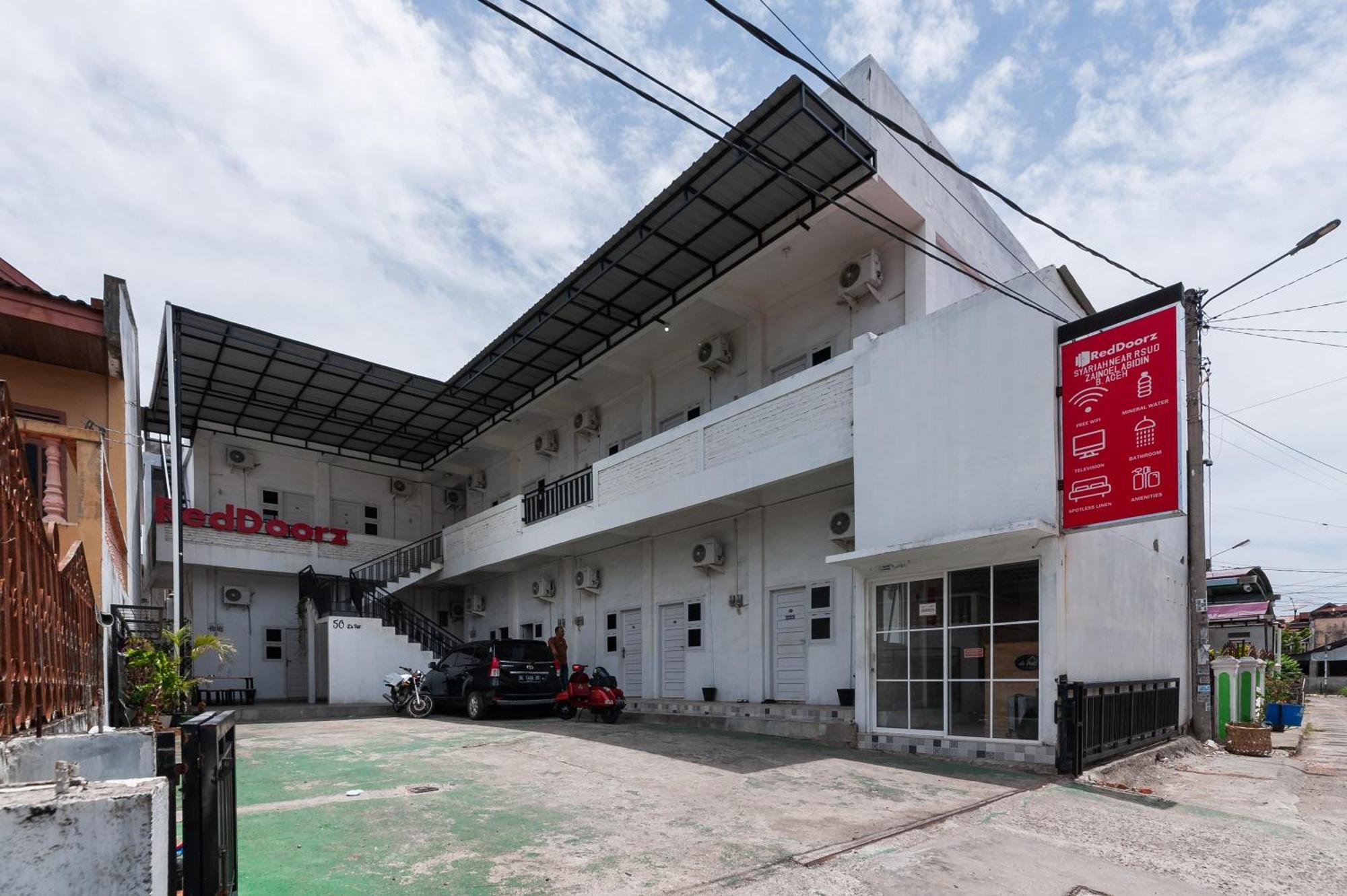 RedDoorz Syariah near RSUD Zainoel Abidin Banda Aceh Hotel Luaran gambar